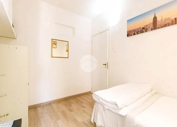"vacanze Romane" Stazione Tiburtina, Tre Da Letto 5 Posti Letto Apartment *