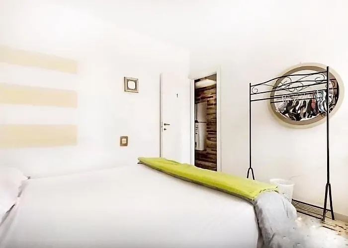 "vacanze Romane" Stazione Tiburtina, Tre Da Letto 5 Posti Letto * Rome