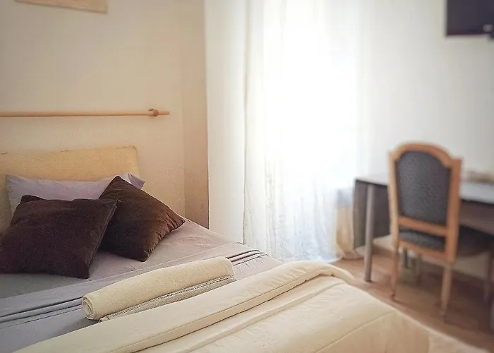 "vacanze Romane" Stazione Tiburtina, Tre Da Letto 5 Posti Letto Appartement *